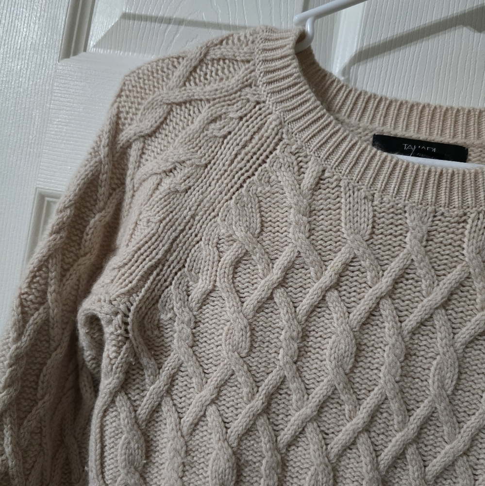 Tahari Pure Luxe Wool & Cashmere Cable Knit Crewneck Sweater, Off-White, EUC! - Picture 2 of 8